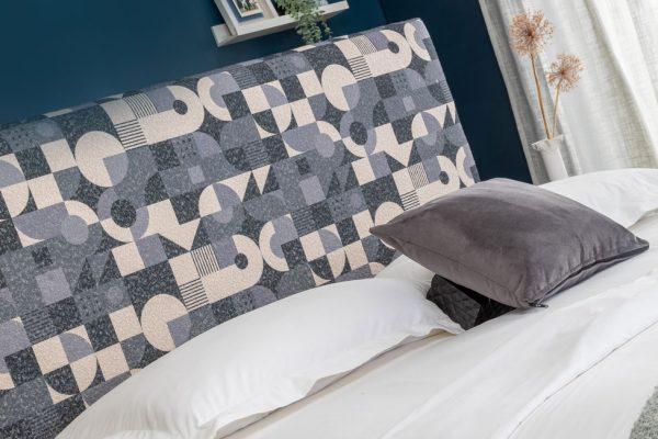 Bauhaus Monochrome Cavalier Bed