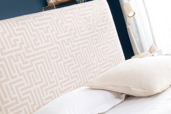 Maze Teddy Ivory Cavalier Bed